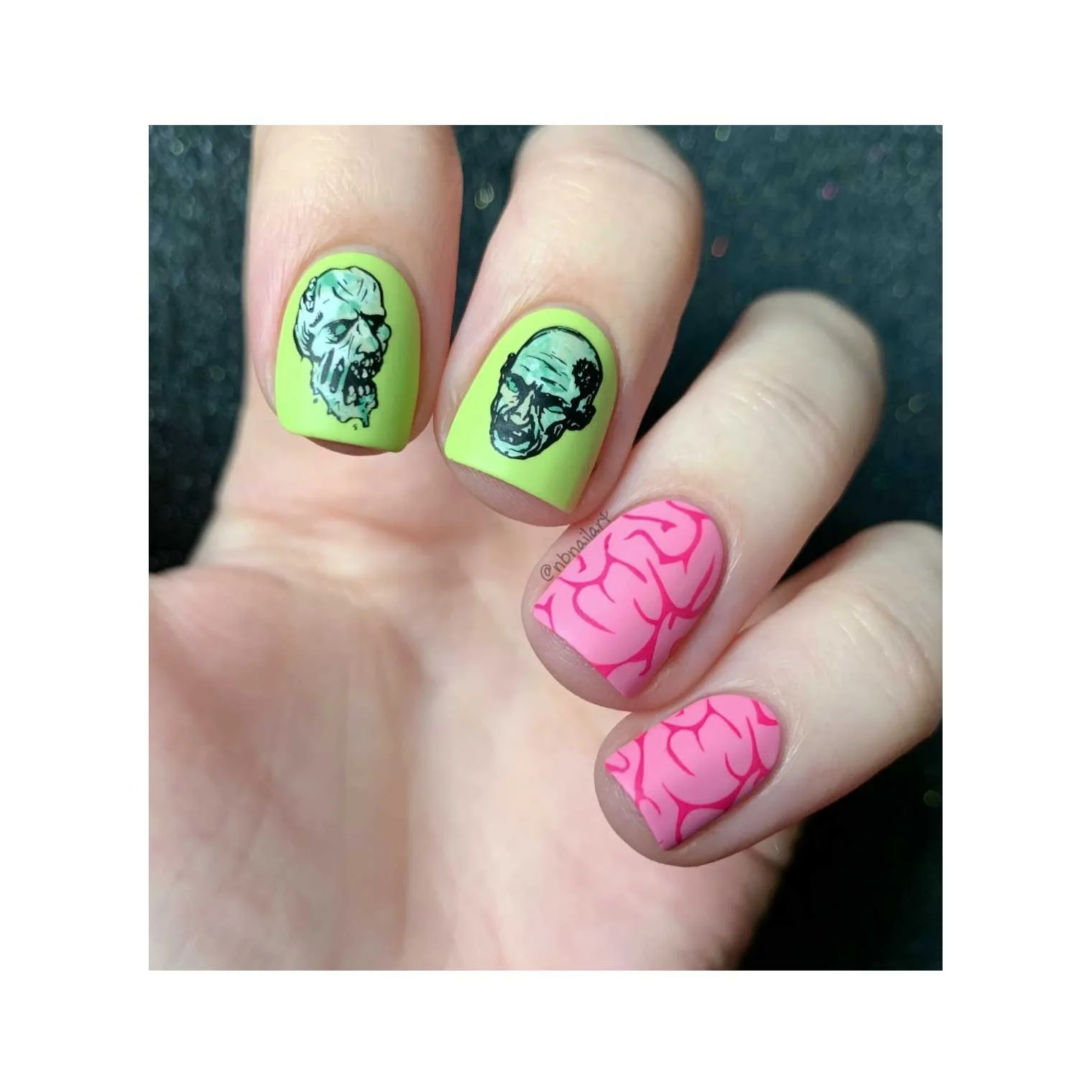 Zombie Love-01 - Image 10